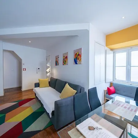 아파트 Yellow Blue Red Bairro Alto 리스본